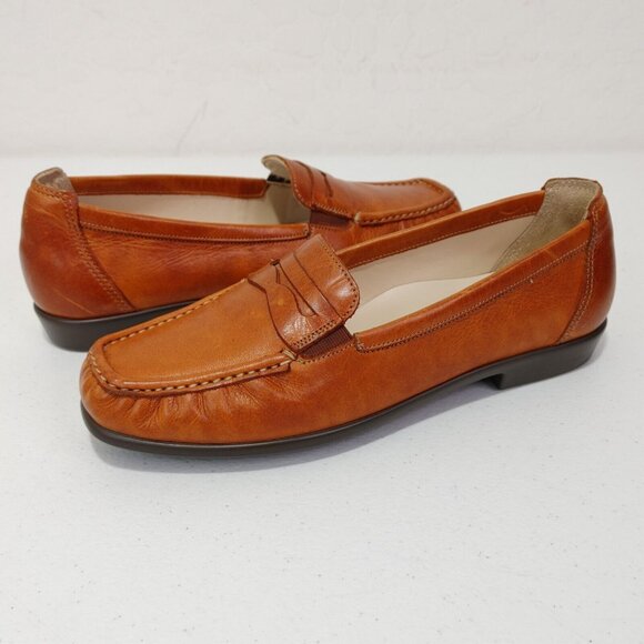SAS Penny J Slip On Leather Comfort Loafer Chestnut Women's Size 8.5 - Picture 1 of 8